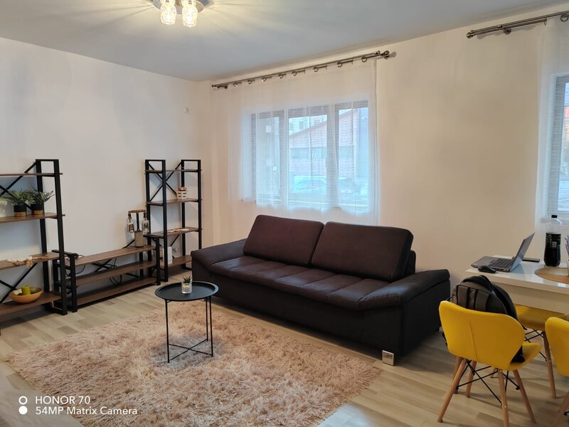 Cartierul Latin (Prelungirea Ghencea), apartament 2 camere dec., 68 mp,