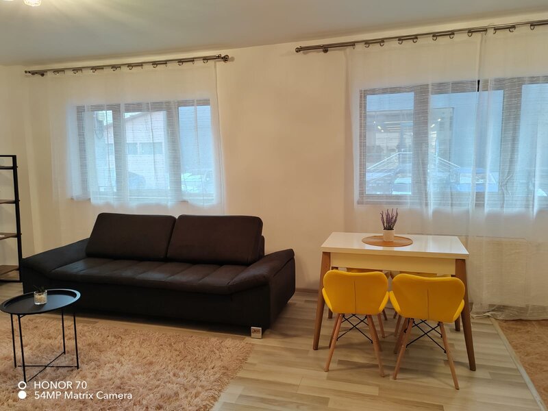 Cartierul Latin (Prelungirea Ghencea), apartament 2 camere dec., 68 mp,